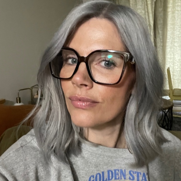 Meet your Posher, Allana - Picture 1 of 1